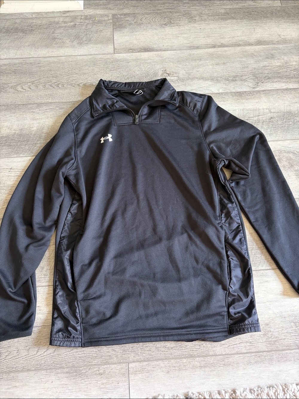 Under Armour Men’s Black Quarter-Zip Pullover